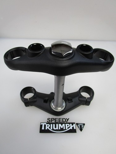Triumph bonneville bobber - triumph,